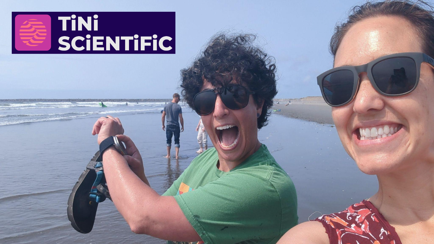 Welcome! Click the arrows and hot spots to see how we crowdsource ocean data from smartwatches.